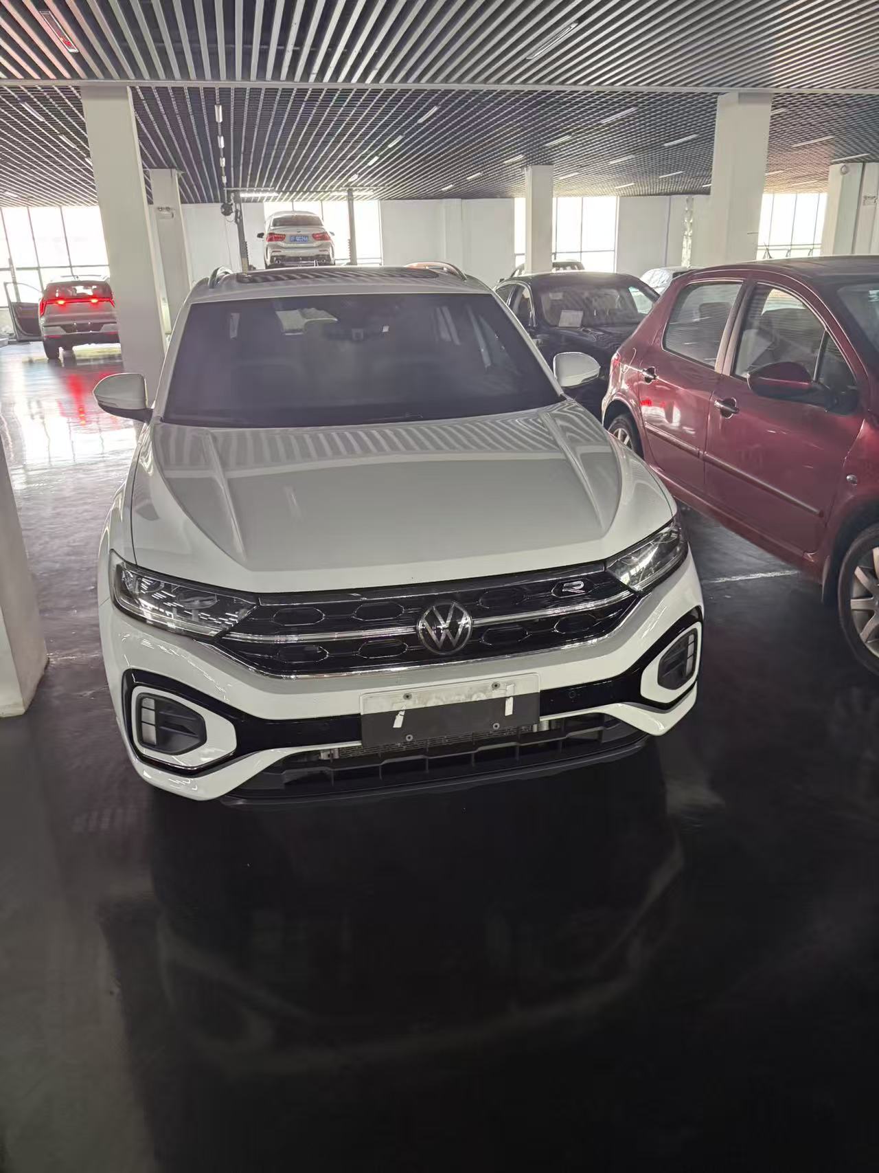 Volkswagen T-Roc #2